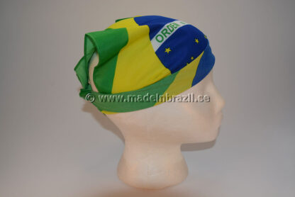 Bandana Brasilien trekantig flagga vikt från sidan
